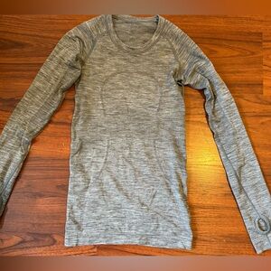 Lululemon long sleeve